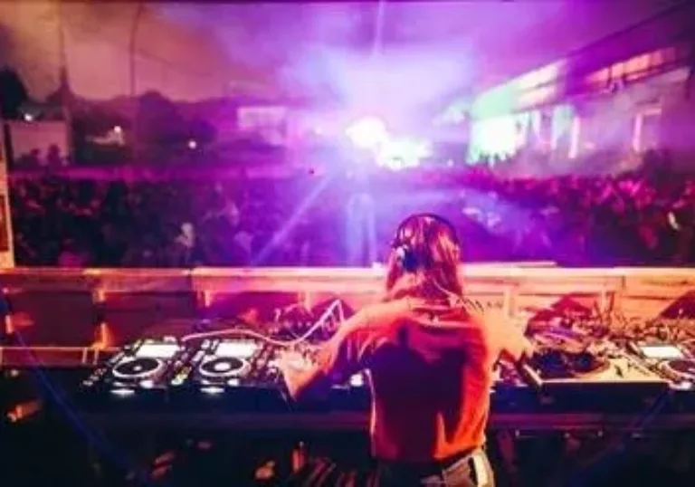 DGTL festival motivates visitors to compensate CO2 footprint