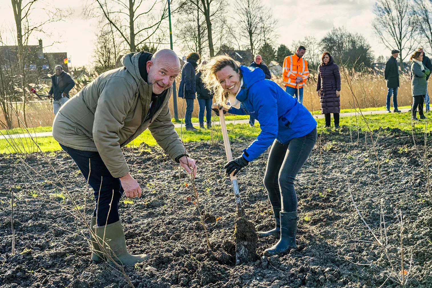 almere-wethouders-boom-planten