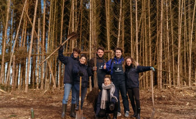 In Groningen groeit een Vandebron-bos: “Onze klanten planten zelf mee”